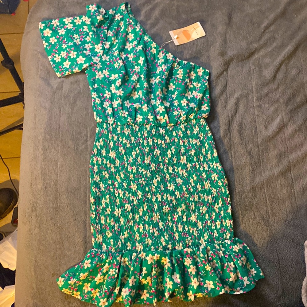 One shoulder green flower dress size S